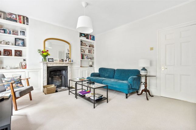 Maisonette to rent in Cloudesley Road, Angel