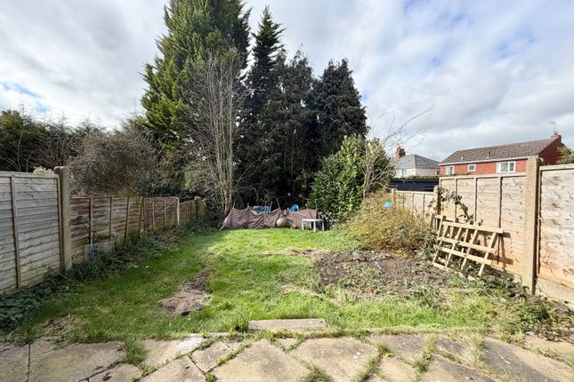 5, Lancaster Road, Brierley Hill photo 2