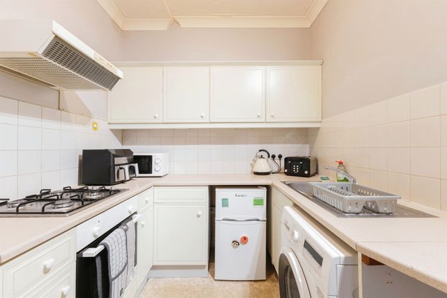 Flat 5, Hailey House, London Road, Attleborough photo 3