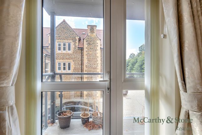 12 Wardington Court, Welford Road, Northampton photo 4