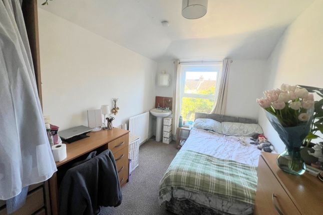 29, Northcote Road, Southampton photo 5