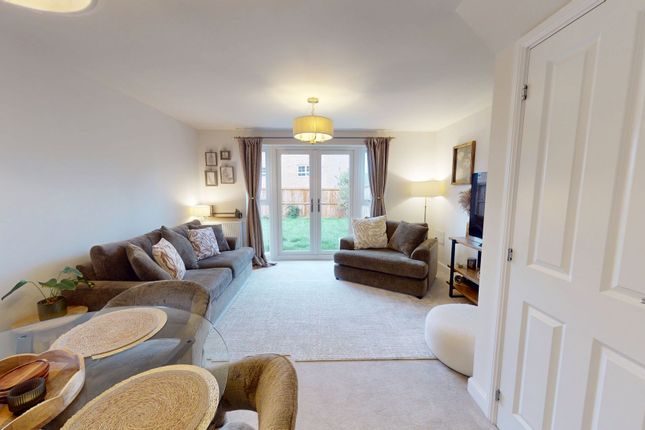 31 Pembrey Drive, Stoke-On-Trent photo 3