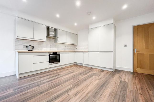 4B Rose Cottage, Gillsmans Hill, St Leonards-On-Sea photo 3