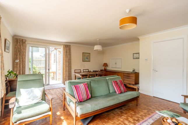 11, Marden Avenue, Chichester photo 4