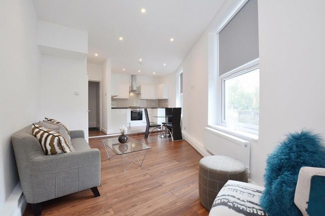 Thumbnail Detached house to rent in Queens Grove, London