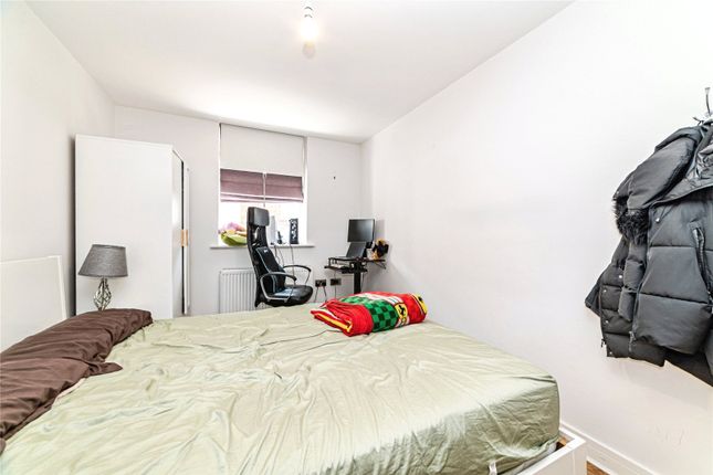 Flat 1, Clarendon House 9-11,, Church Street, Hampshire photo 4