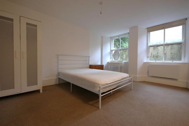 B-1 37, Oakfield Avenue, Glasgow photo 2