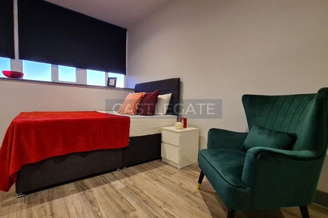 Room 51, Renaissance Works, Huddersfield photo 2
