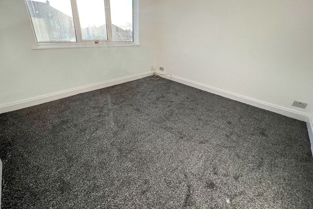 712b Kenton Road, Harrow photo 3