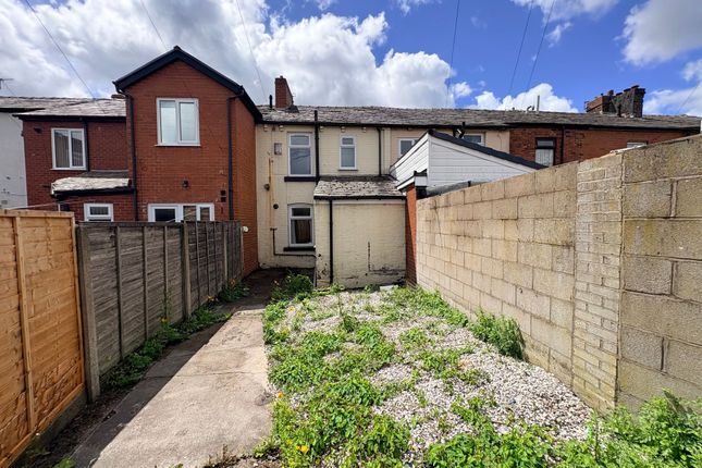 9 Gloster Street, Bolton photo 4