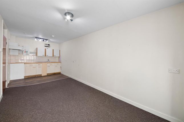 Corbins Lane, Harrow photo 2