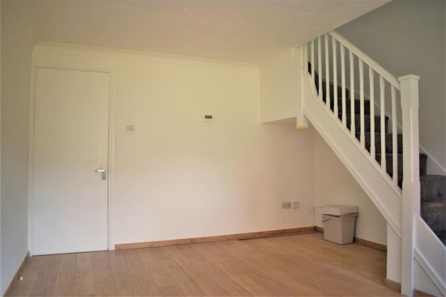29, Trader Road, London photo 2