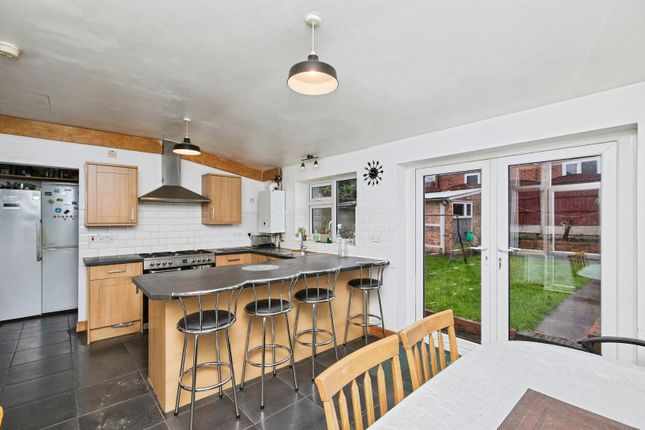 72, Overdale Road, Derbyshire photo 4