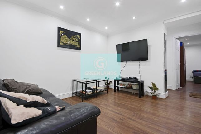 Thumbnail Flat for sale in Hackney Road, Shoreditch