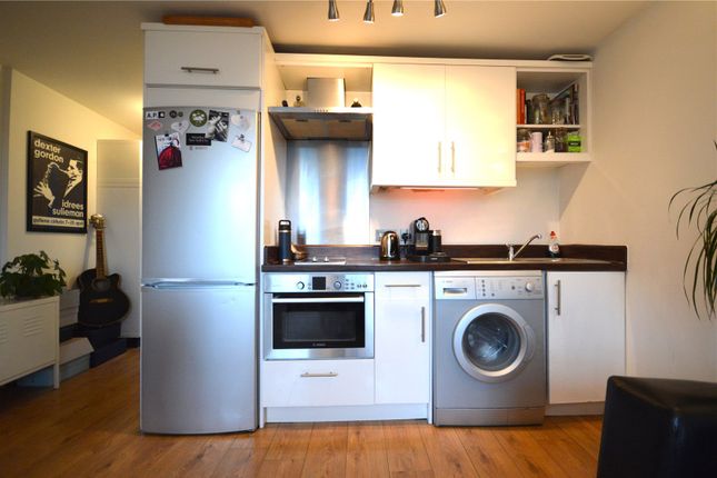 Flat 5 Highcliffe House, 23b, Highcliffe Road, Hampshire photo 4