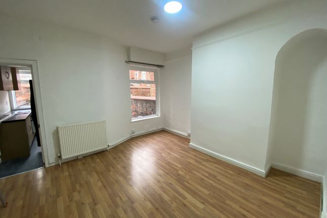 203, Salford photo 4
