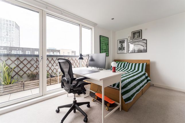 Hargreaves Court, Bromley By Bow photo 3