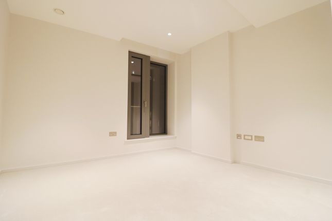 Flat to rent in Onyx Apartments, Camley Street, Kings Cross, London