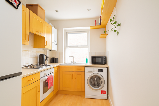 Salisbury Court, Salisbury Road, WIMBLEDON photo 5