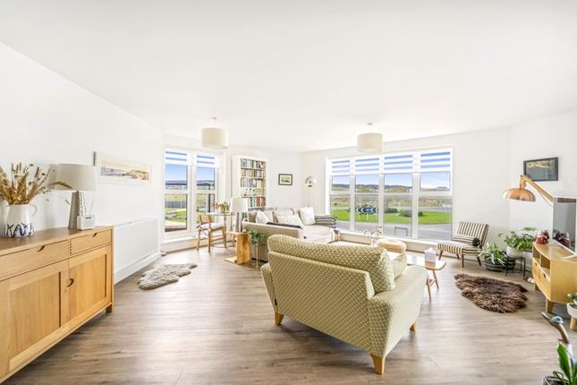 Flat for sale in Whitney Crescent, Weston-Super-Mare