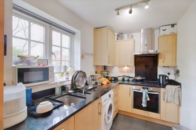 Flat for sale in Holywell Hill, St Albans