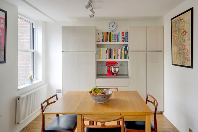 Flat for sale in Sandbourne House, Dartmouth Close, London