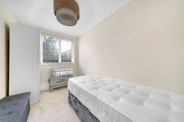 Flat for sale in Paveley Street, London