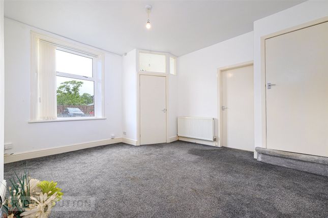 6, Brickfield Grove, West Yorkshire photo 4