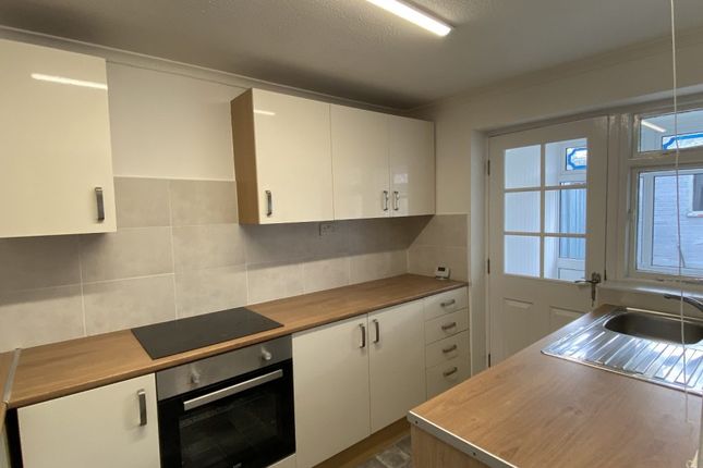 16, Ketton Avenue, Darlington photo 3