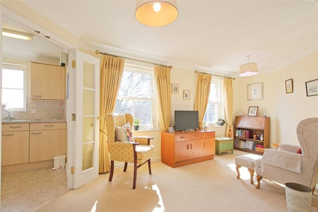 60, Nelson Court, Gravesend photo 4