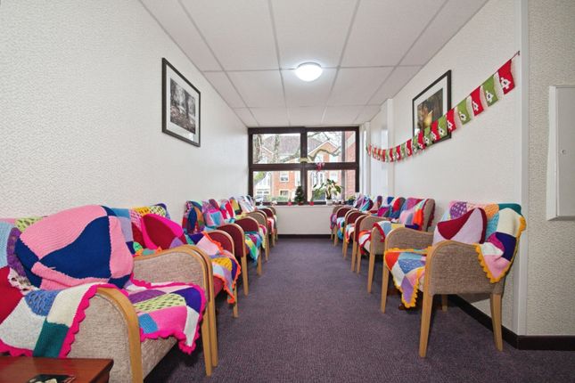 Flat 14/Cwrt Deri, Heol Y Felin, Cardiff photo 4