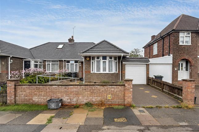 2-bed house on 51, Clevedon Road, Luton, £300,000