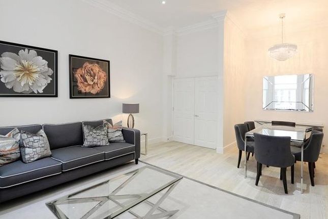 Flat to rent in Somerset Court, Lexham Gardens, Kensington, London