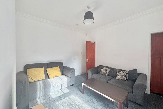 73 Wellington Street, Nottingham photo 2