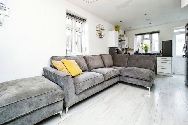 End terrace house for sale in Hart Crescent, Chigwell