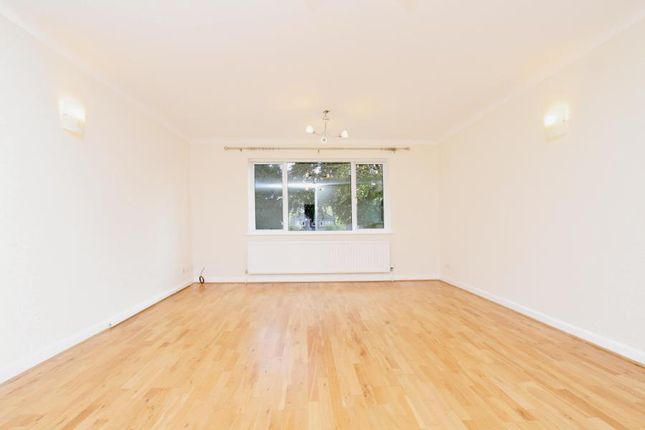2 Trym Bank 7, Grove Road, Bristol photo 2