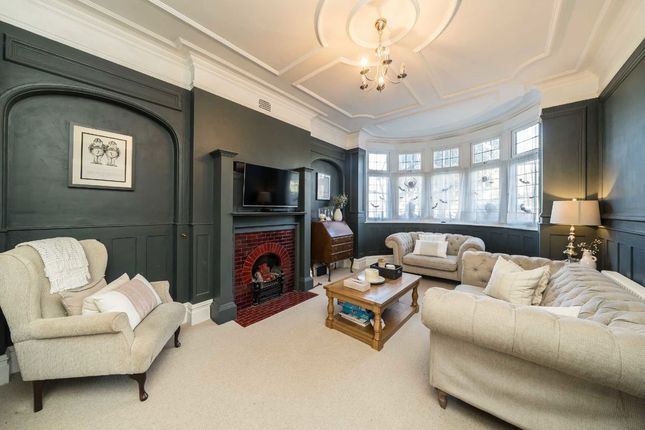 63, Drewstead Road, London photo 3