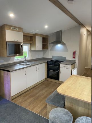 Stuart McAdams Camber Sands £28,800, New Lydd Rd, Camber, Rye, East Sussex photo 3