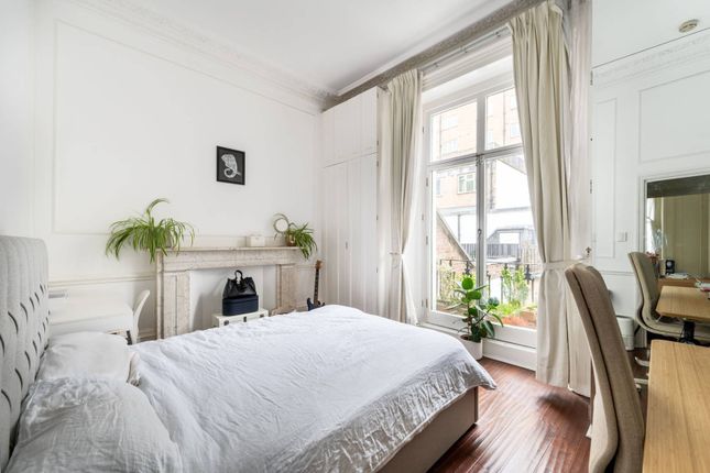 Thumbnail Flat for sale in Gloucester Terrace, Paddington, London