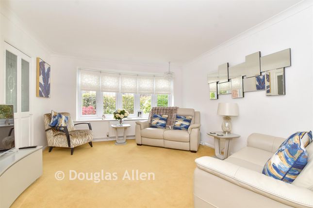 354A, Wingletye Lane, Hornchurch photo 4