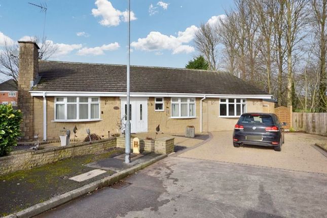 Thumbnail Bungalow for sale in The Fairways, Hull