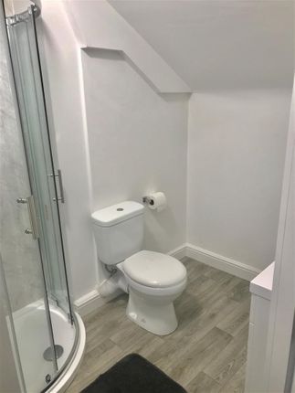 R4, 96, Derbyshire Lane, Nottingham photo 4