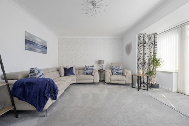 34 Cromwell Road, Falkirk photo 4