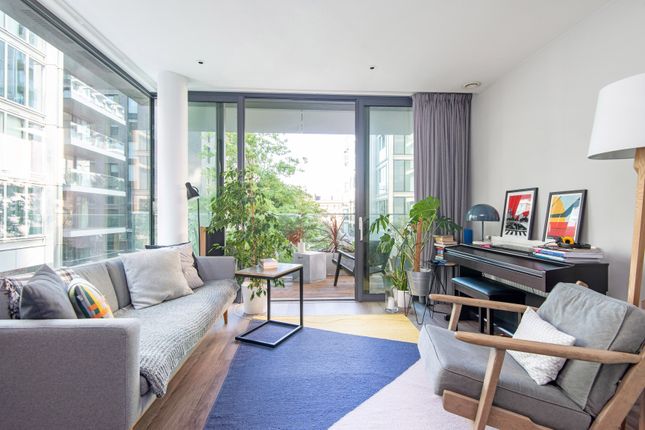 Thumbnail Flat for sale in Carter Way, London