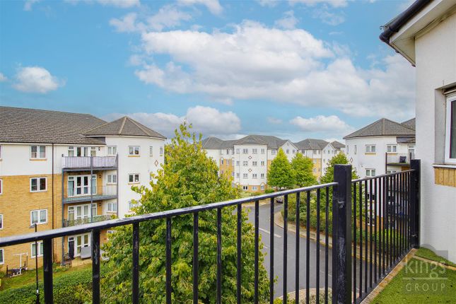 Flat 29 Bradmore Court, 2 Enstone Road, Enfield photo 2