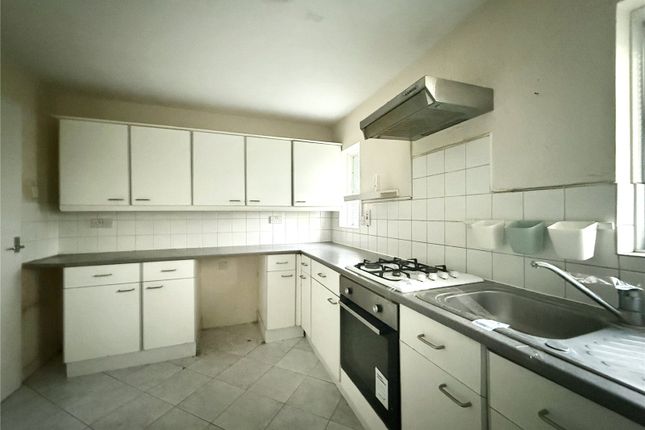 12, Conway Grove, London photo 2