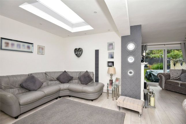 3-bed bungalow on 4, Longfield Place, Kent, £375,000