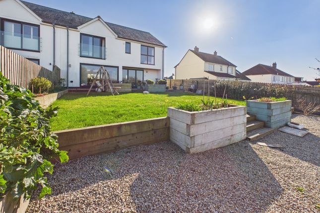 41, Broadclose Hill, Bude photo 3