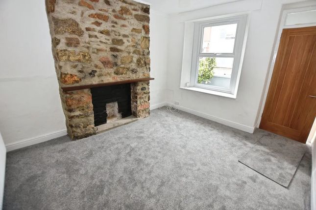 151, Queen Street, Newton Abbot photo 2