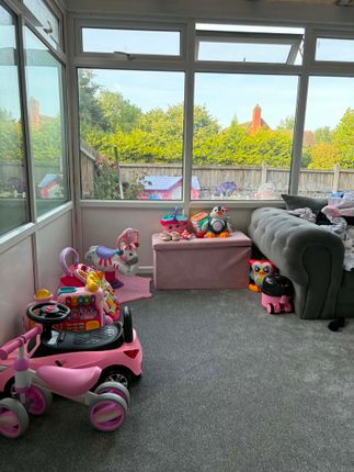 7, Priors Gate, Telford photo 5